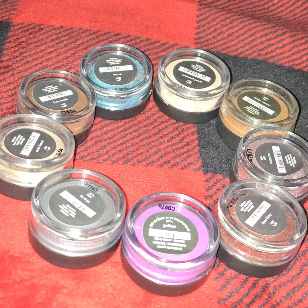 Brand new bundle eye shadow 💘